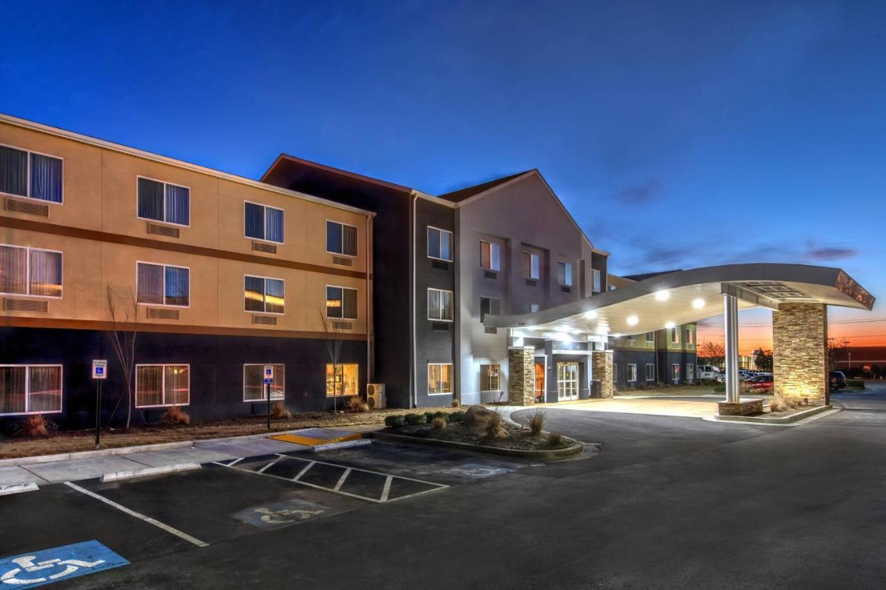 Fairfield Inn & Suites Memphis Southaven Exterior photo